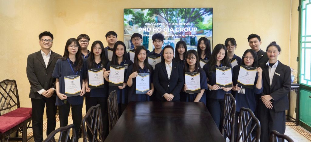 Đội ngũ nhân sự PHG Group